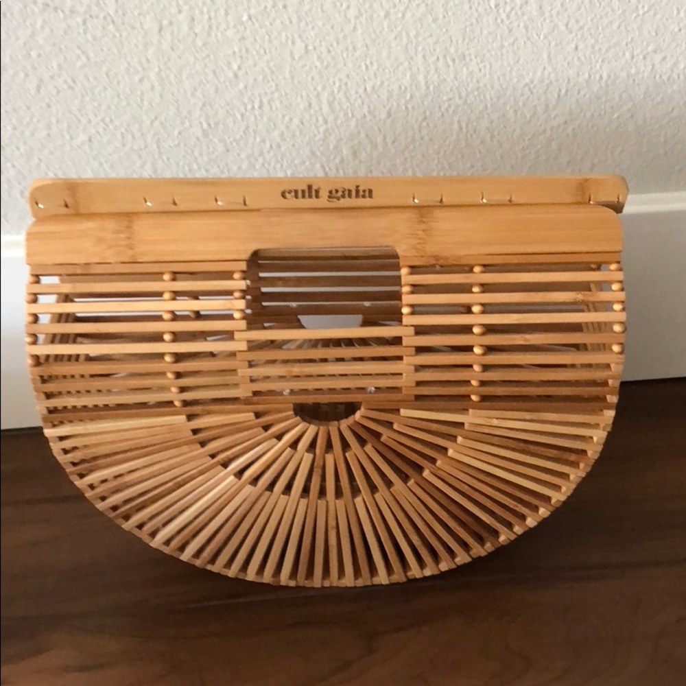 Brand new authentic cult gaia